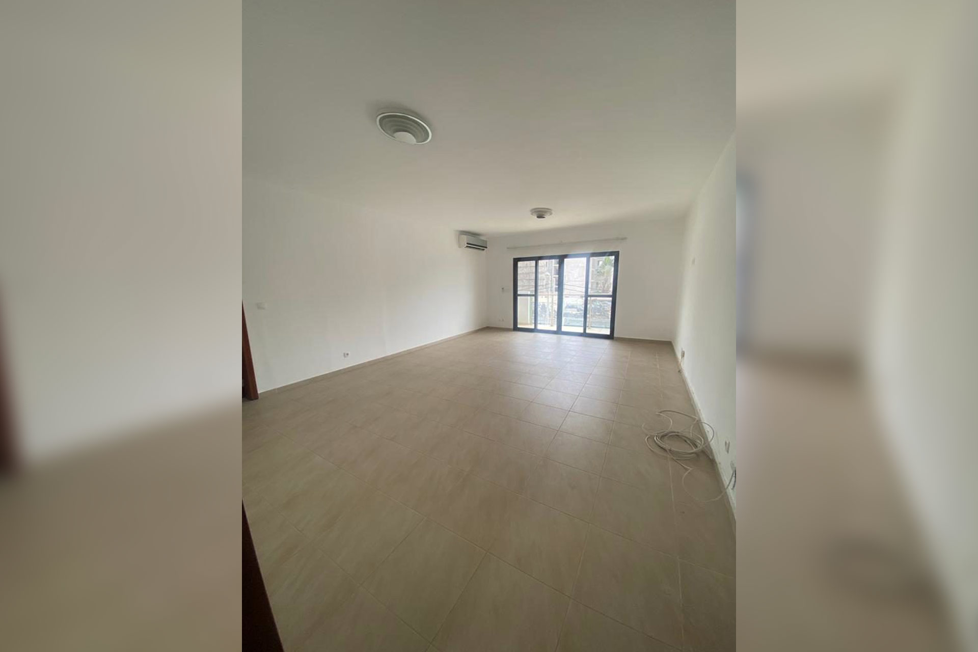 Appartement 4 pièces abidjan zone 4 résidences cactus