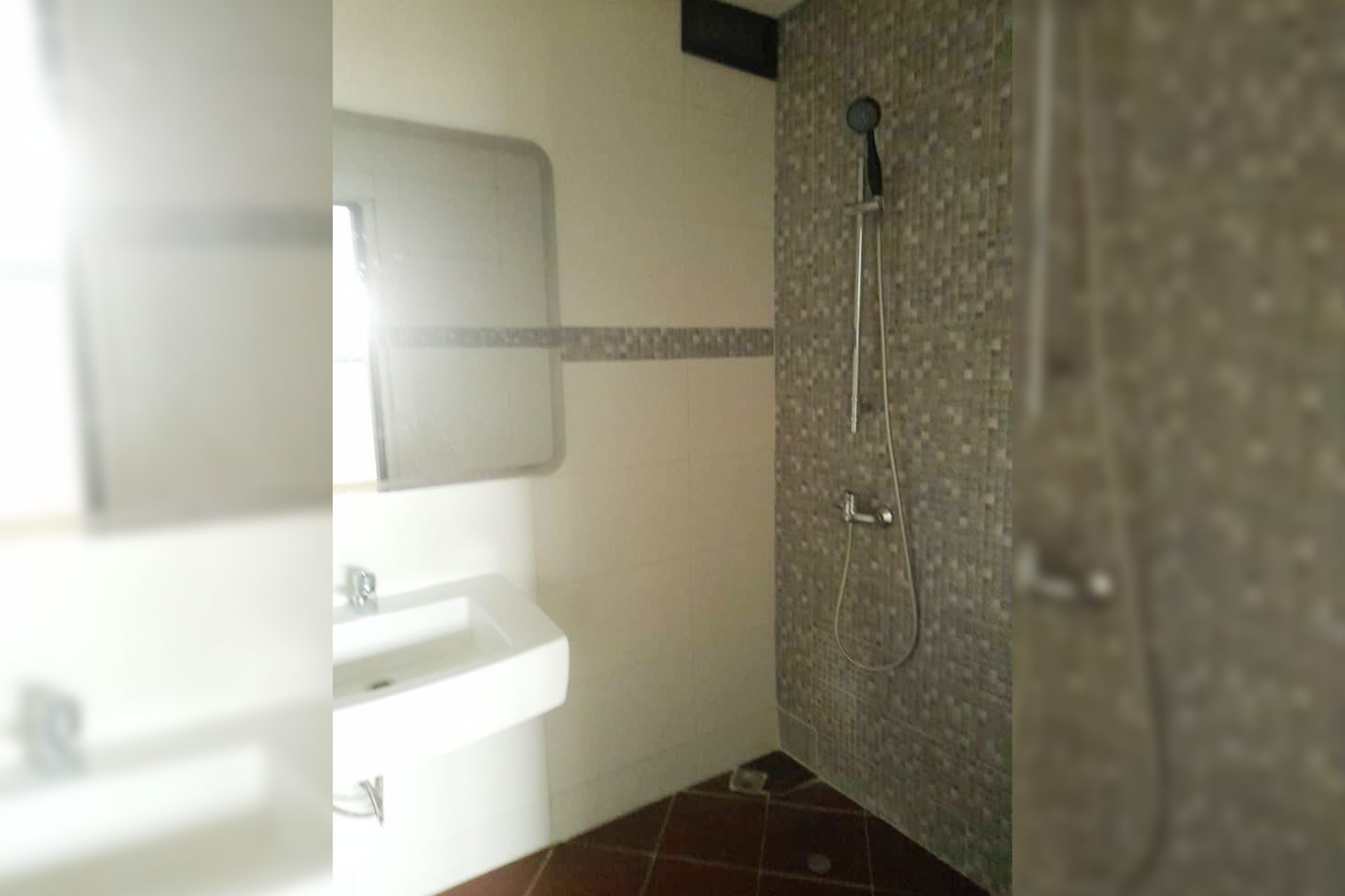 appartement de 3 pieces Abidjan Abatta