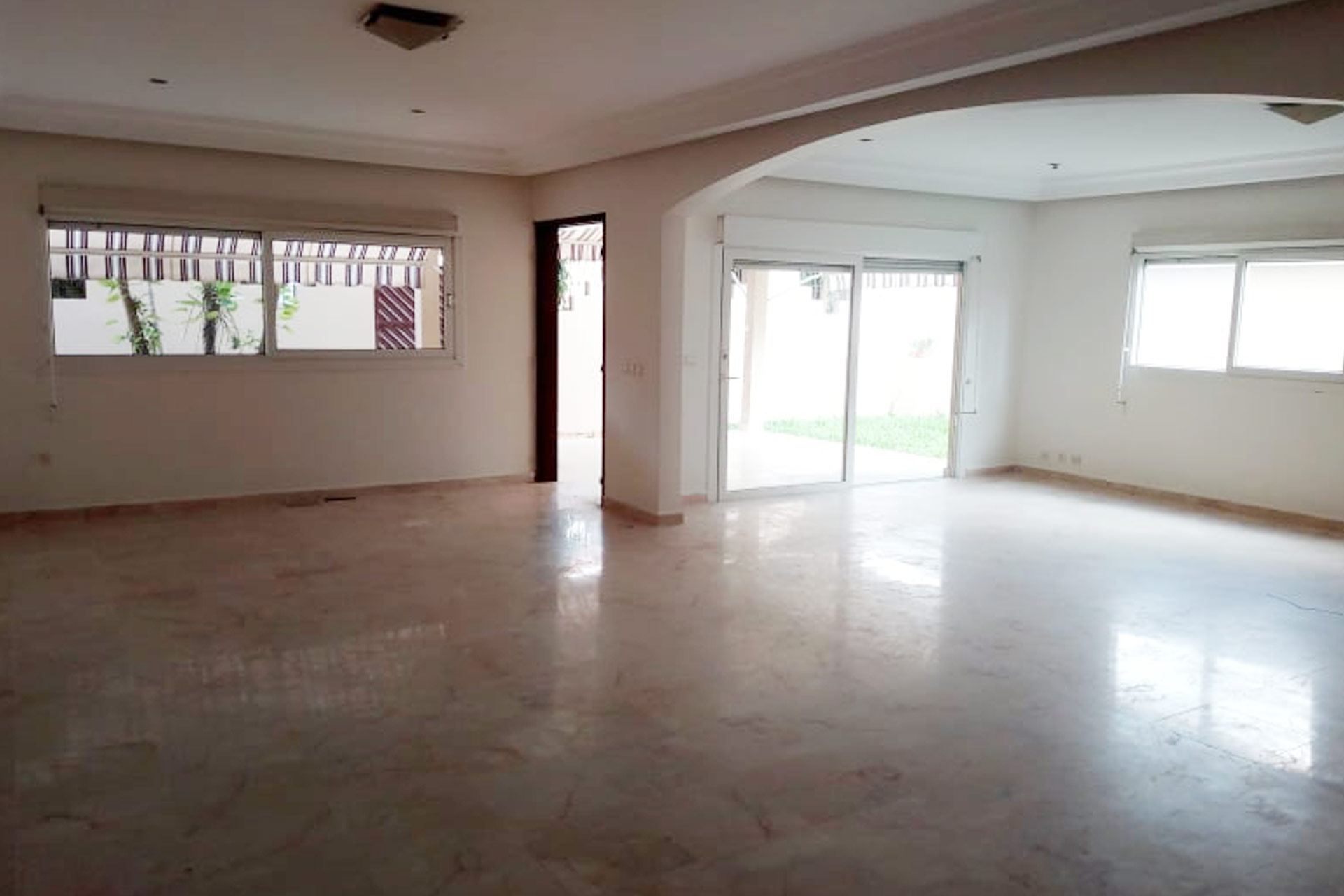 location villa duplex 8eme tranche angré